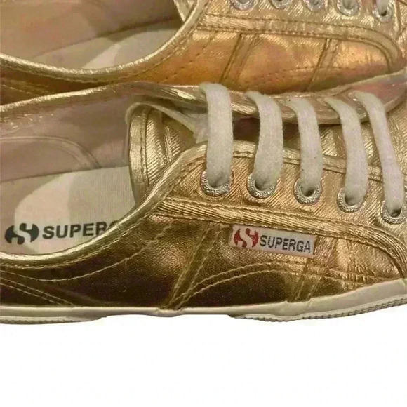 Superga Gold Metallic Sneaker size 38 size 7.5 - Picture 6 of 10